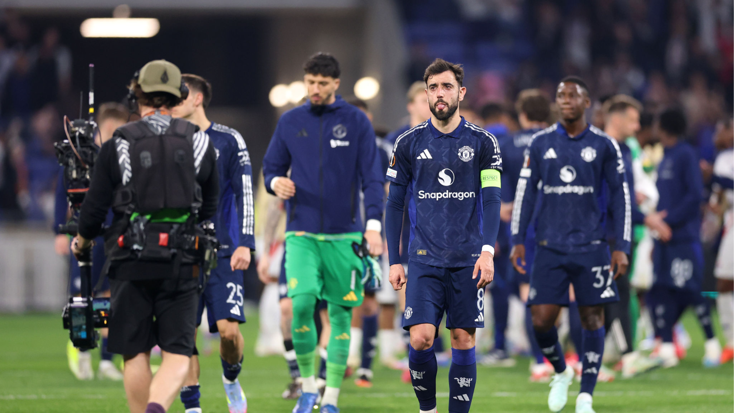 Onana's Mistakes Cost Man Utd in 2-2 Draw