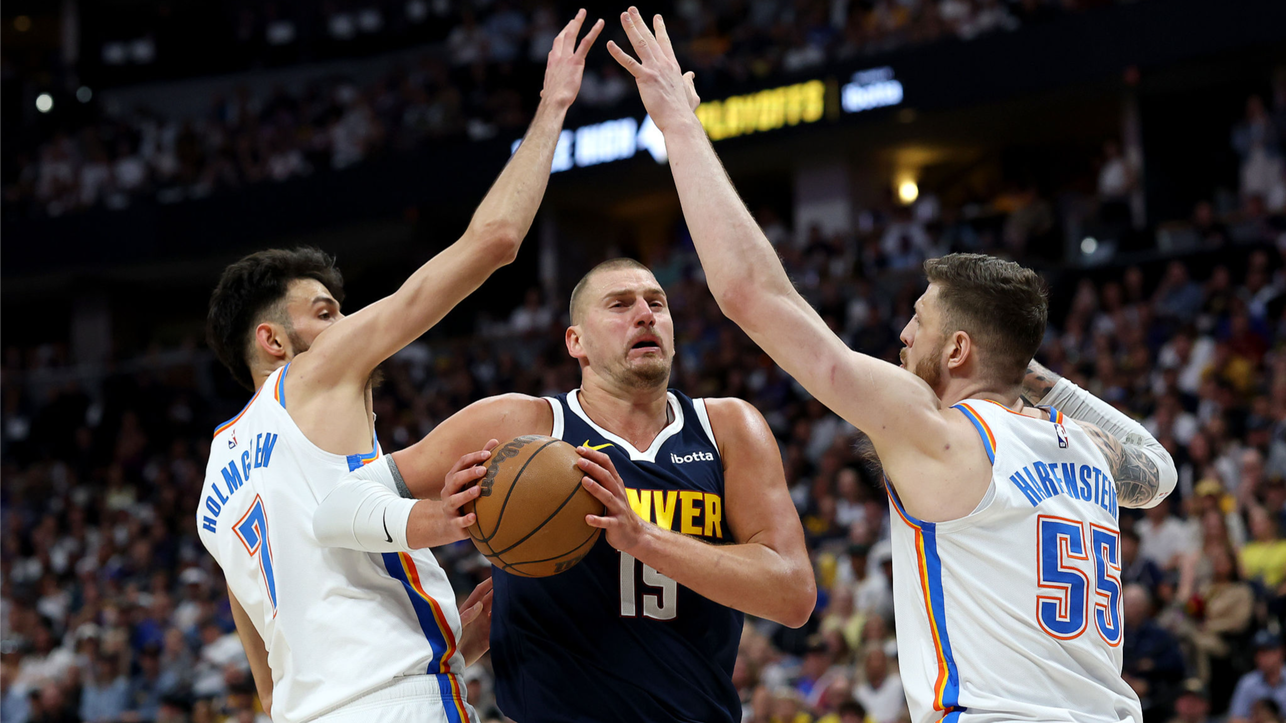 Nuggets Score 8 Points in 1st Quarter 😬 