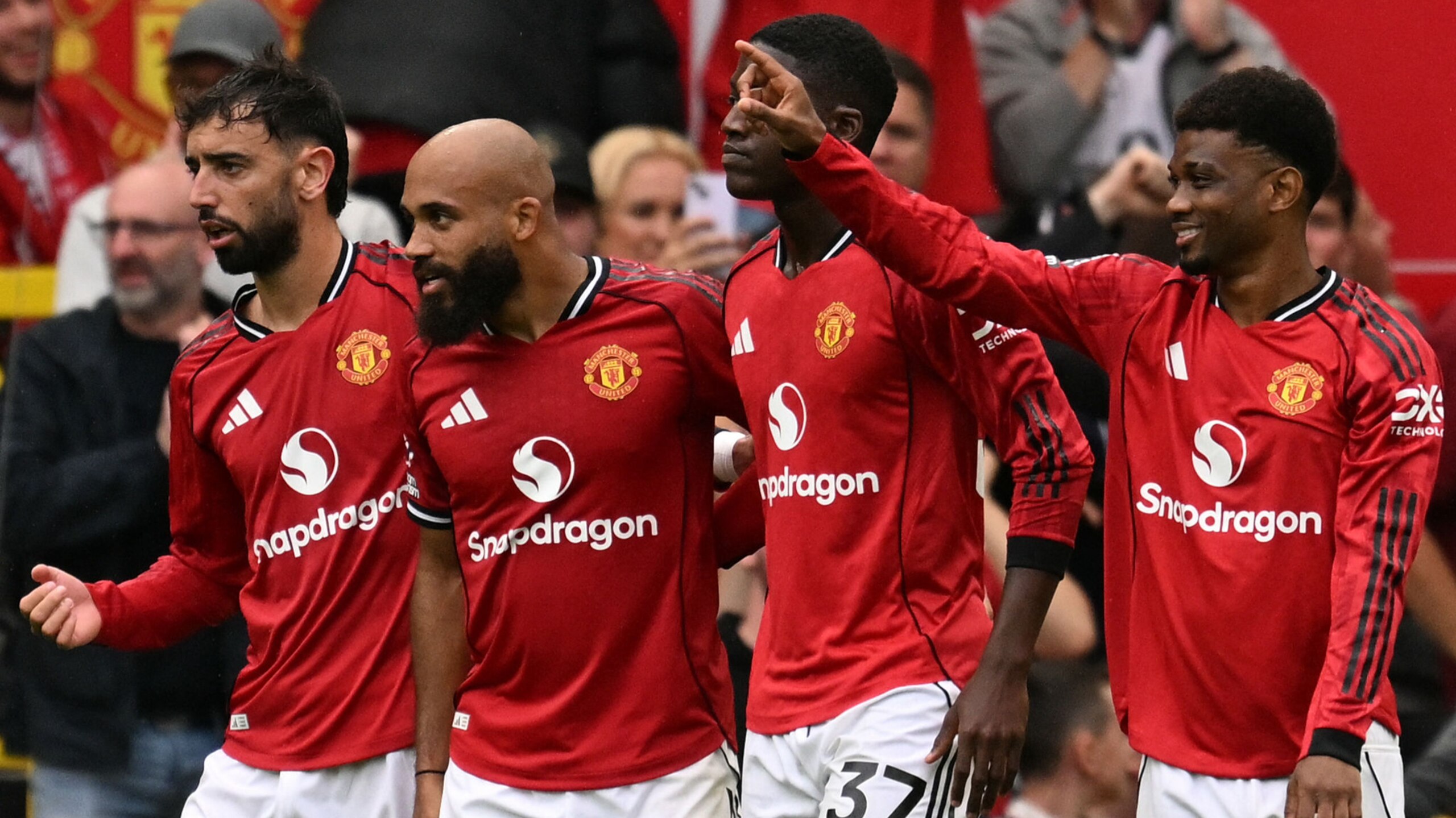 Man Utd Ratings vs. Burnley 🖊️