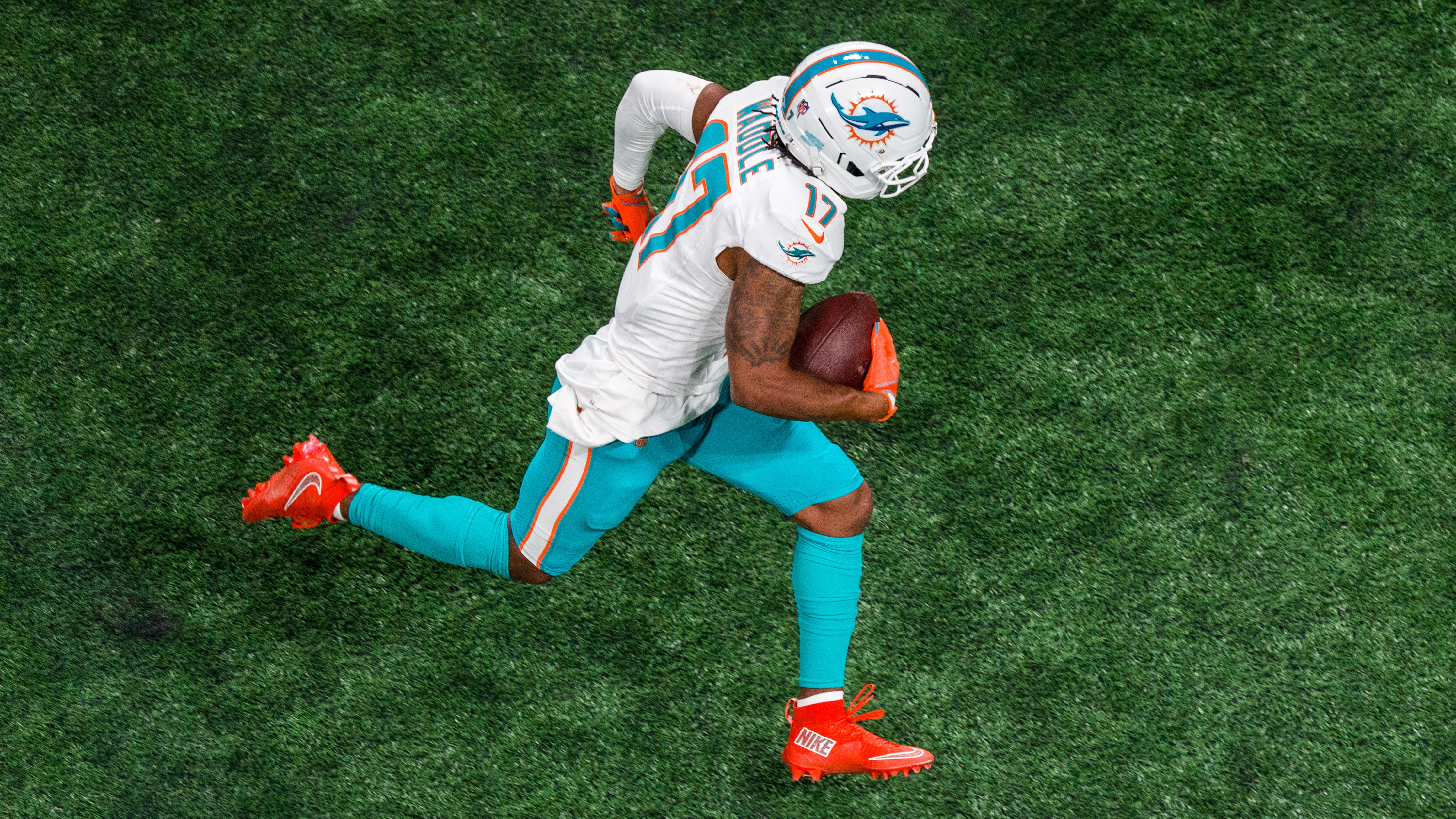 What Will Dolphins Do at Trade Deadline? 📞