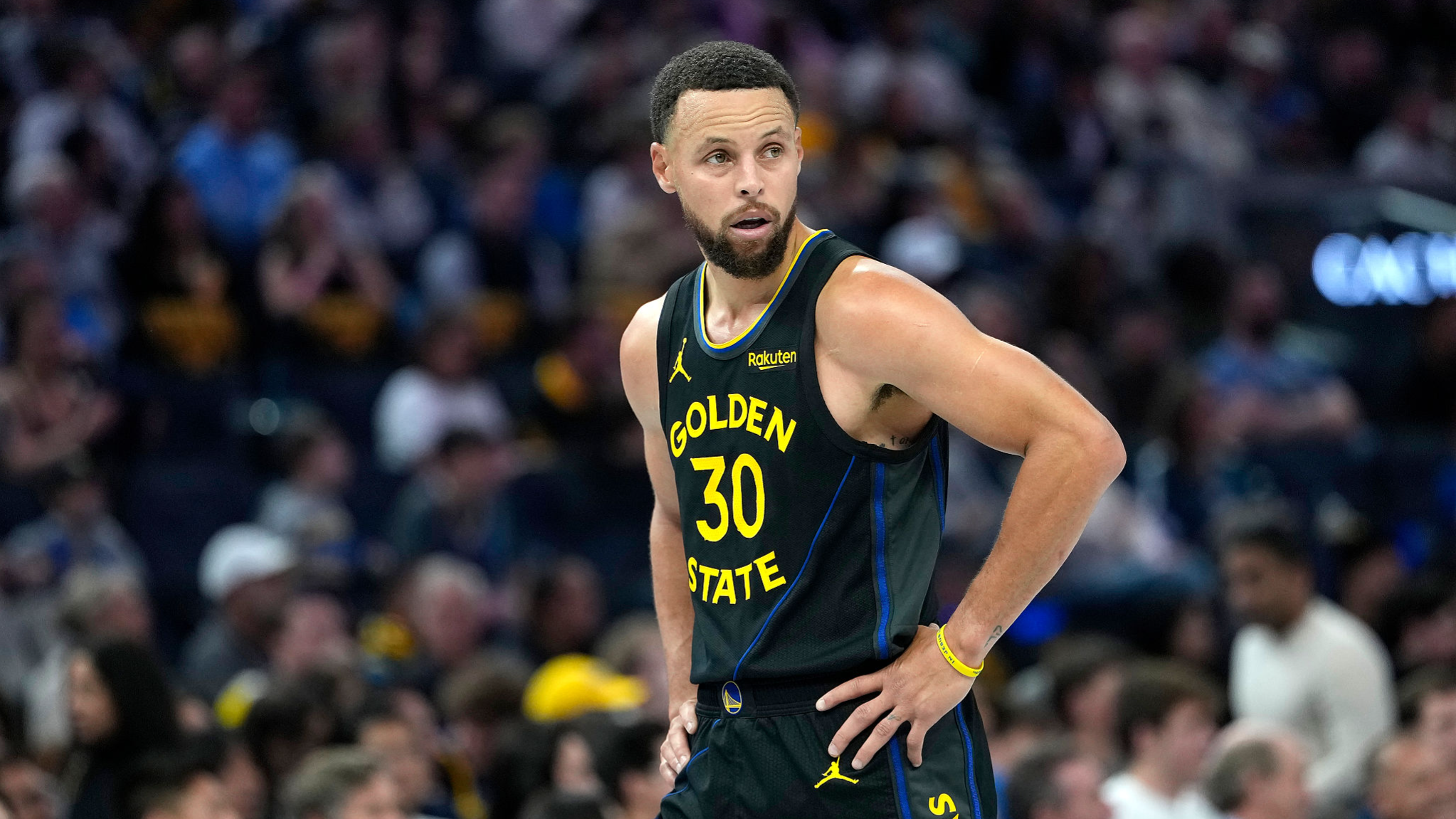 Houston Rockets v Golden State Warriors