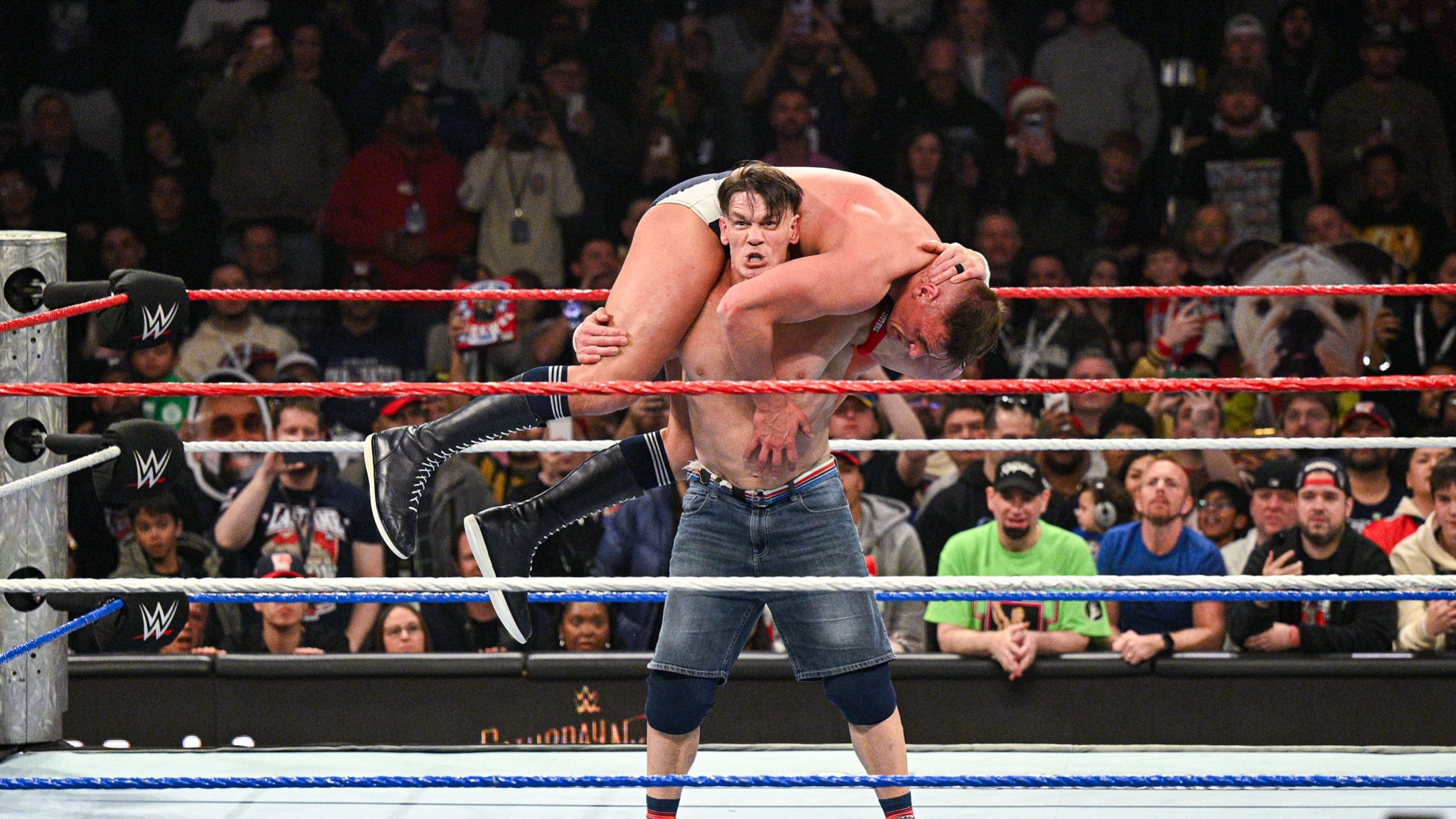 WWE Royal Rumble: 15 Worst Performances in Event History
