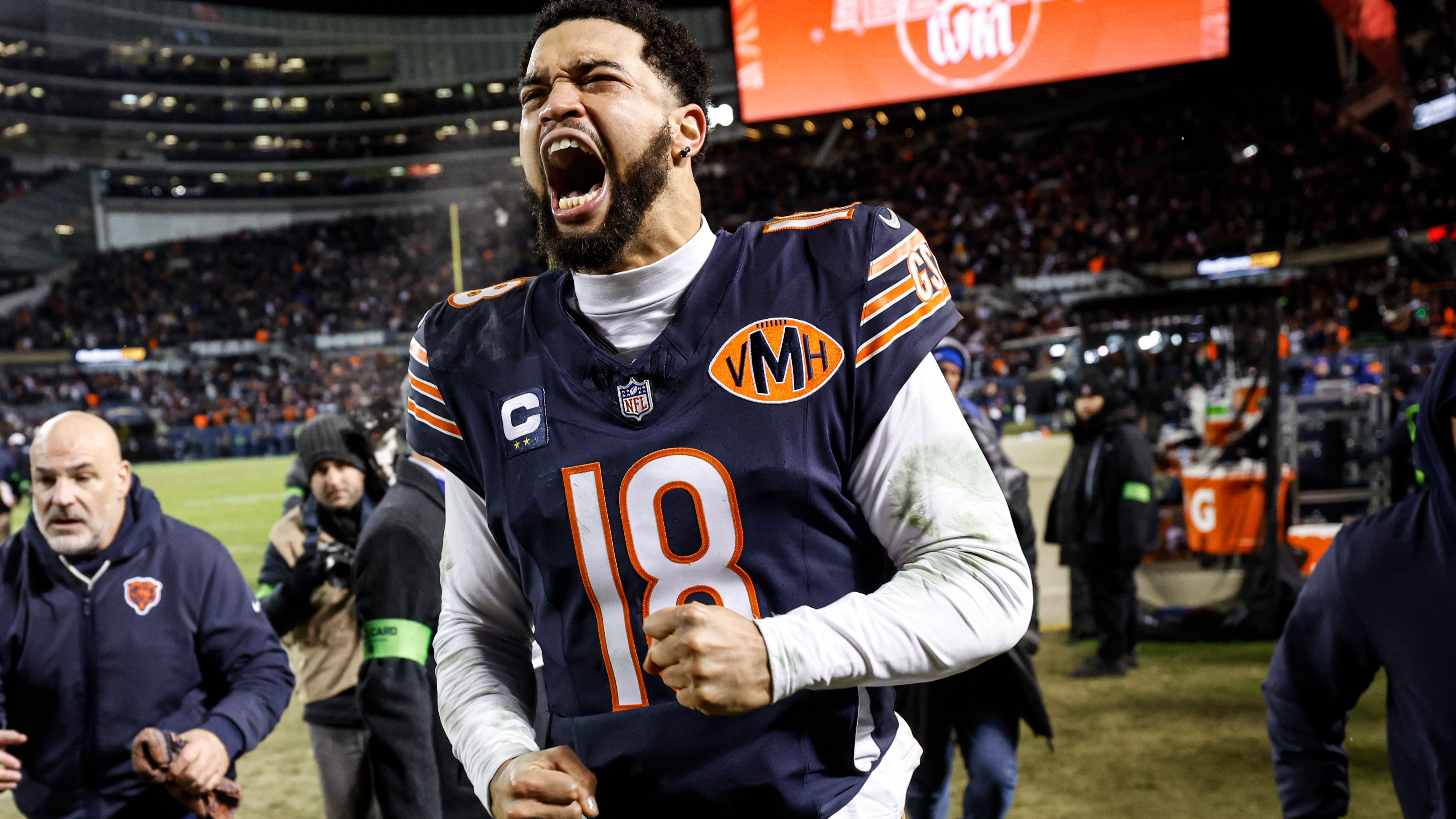 Colin Kaepernick Named Honorary Captain for Michigan's Spring Football Game, image size:4739x2665