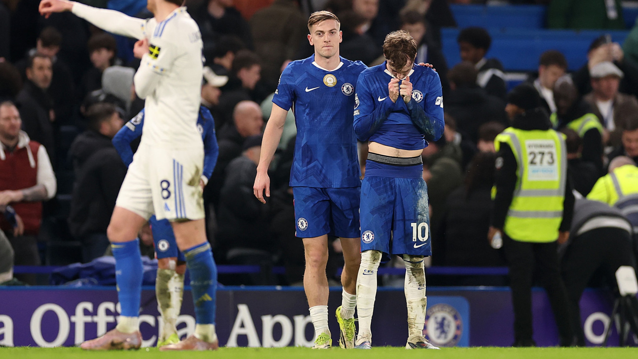 Chelsea Sputter to 2-2 Draw with Leeds