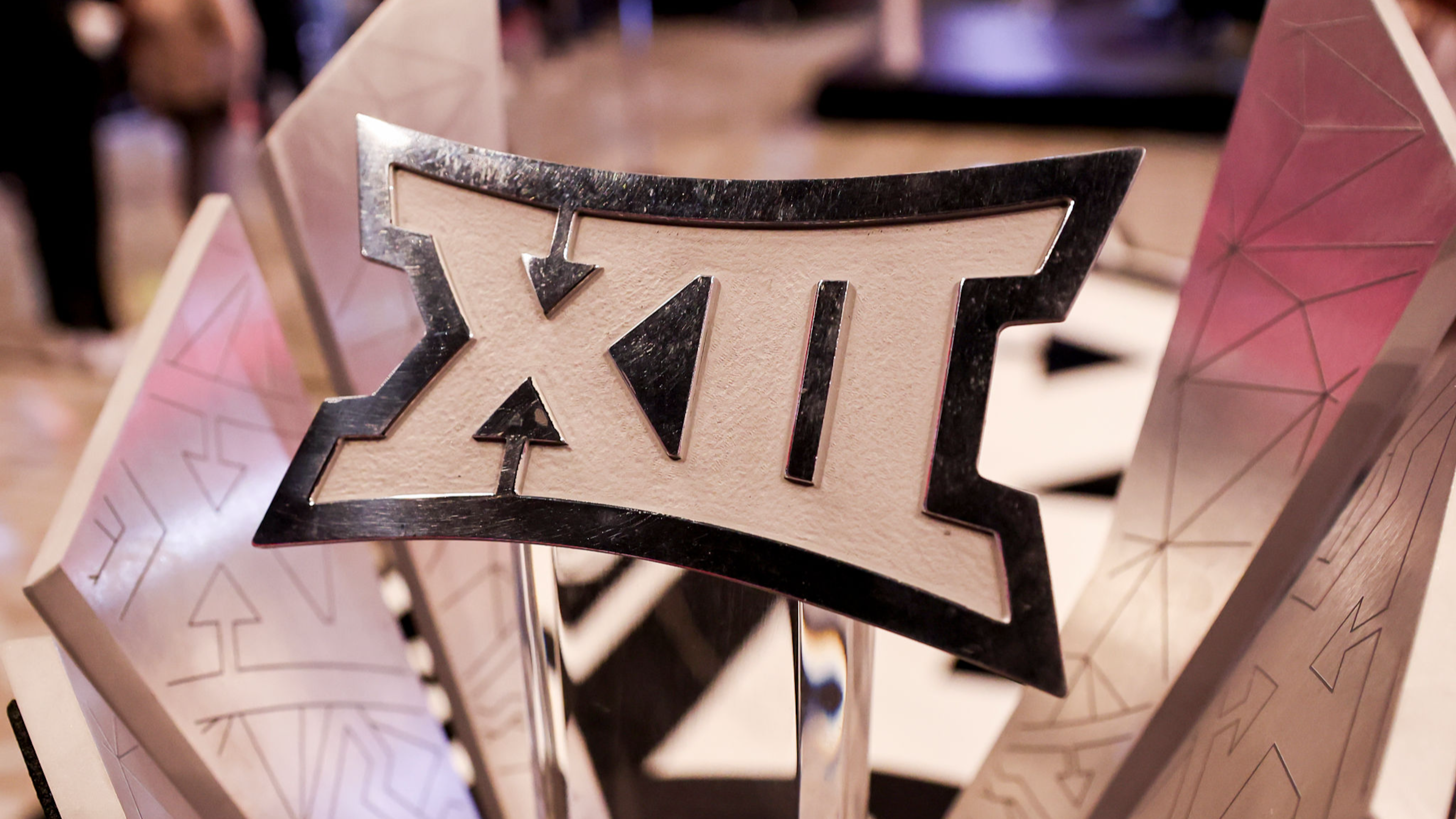 Big 12 to Use LED Court 👀