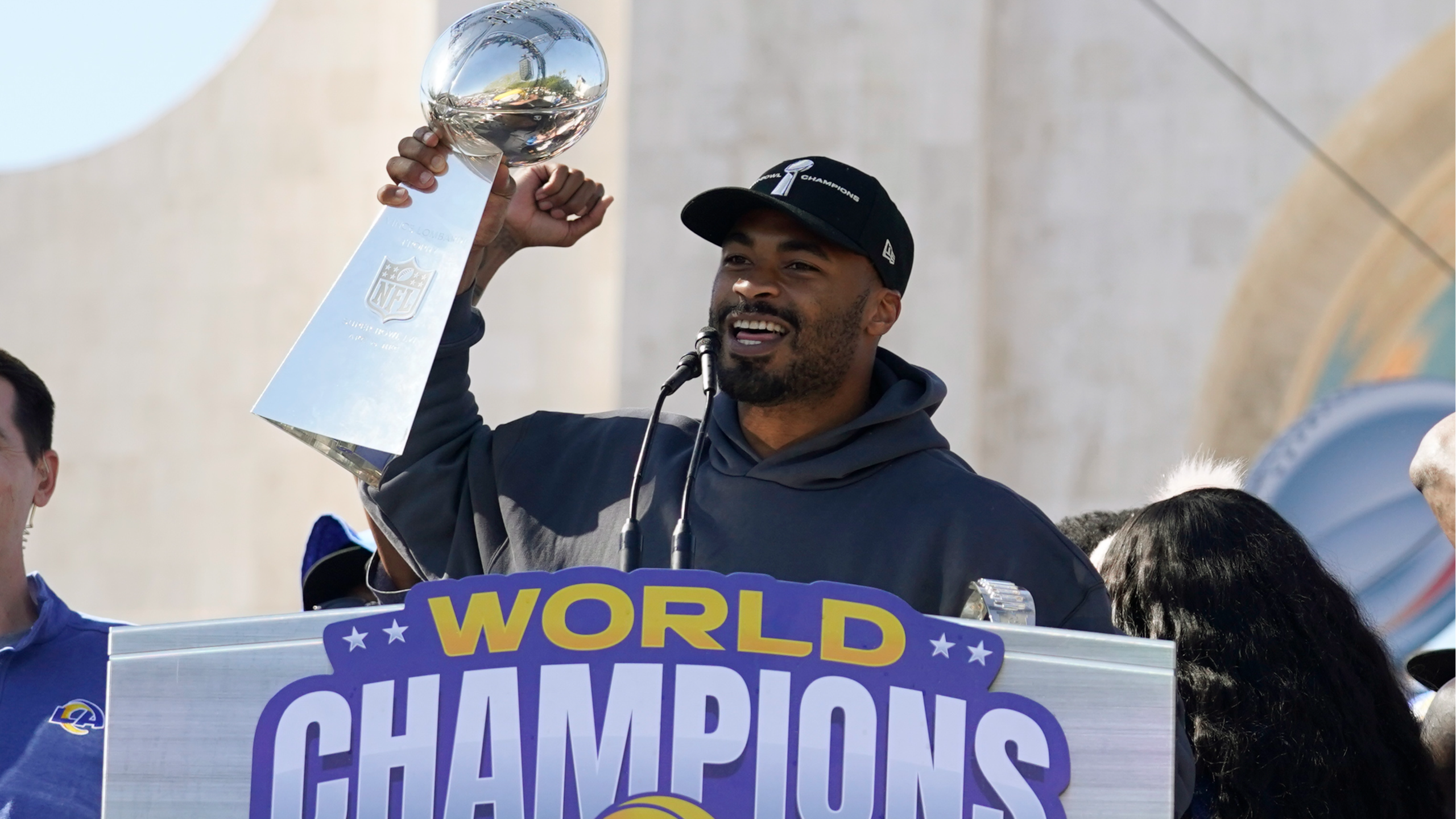 Robert Woods Retires from NFL