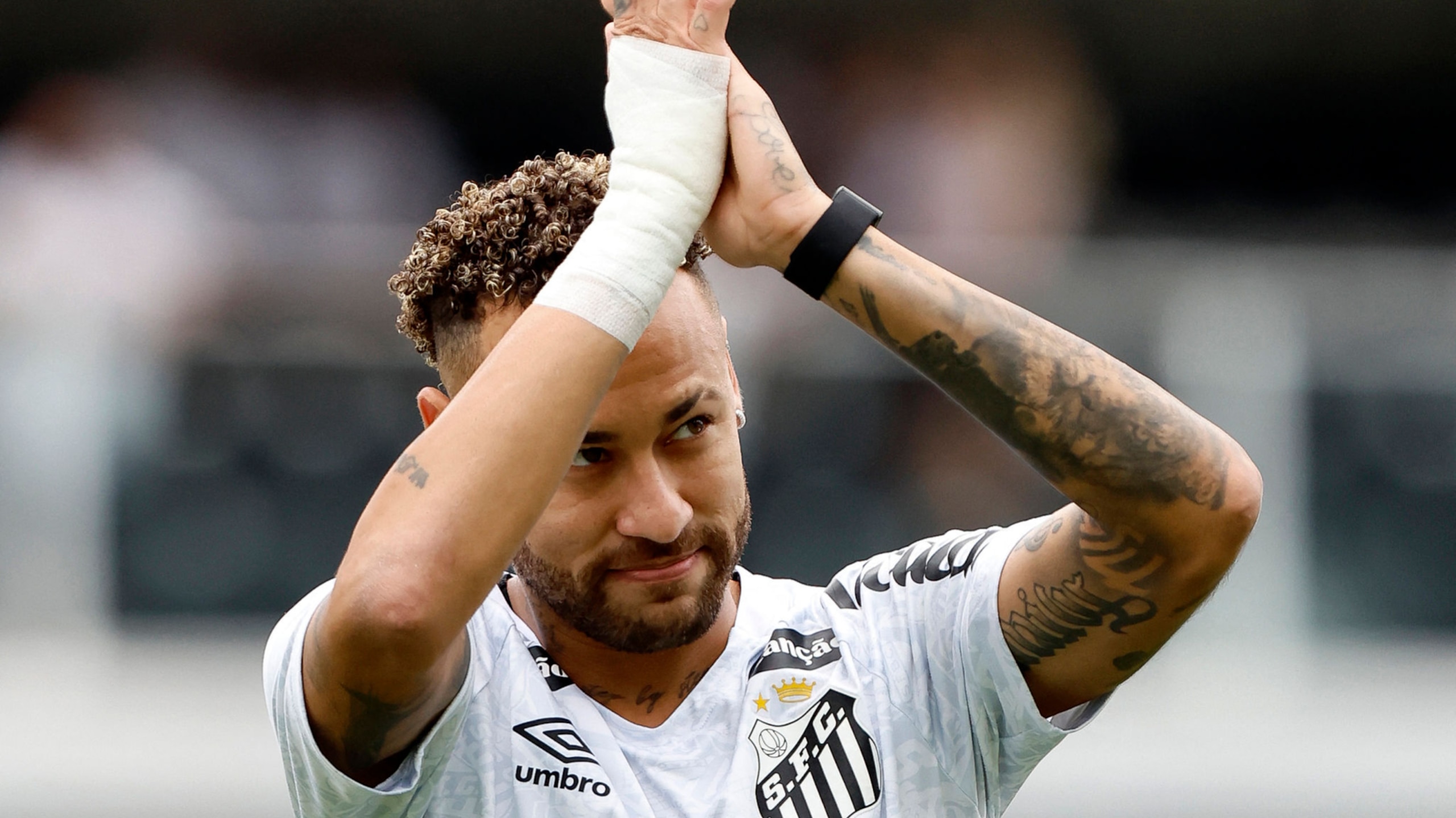 Neymar Hints at Retirement 😭