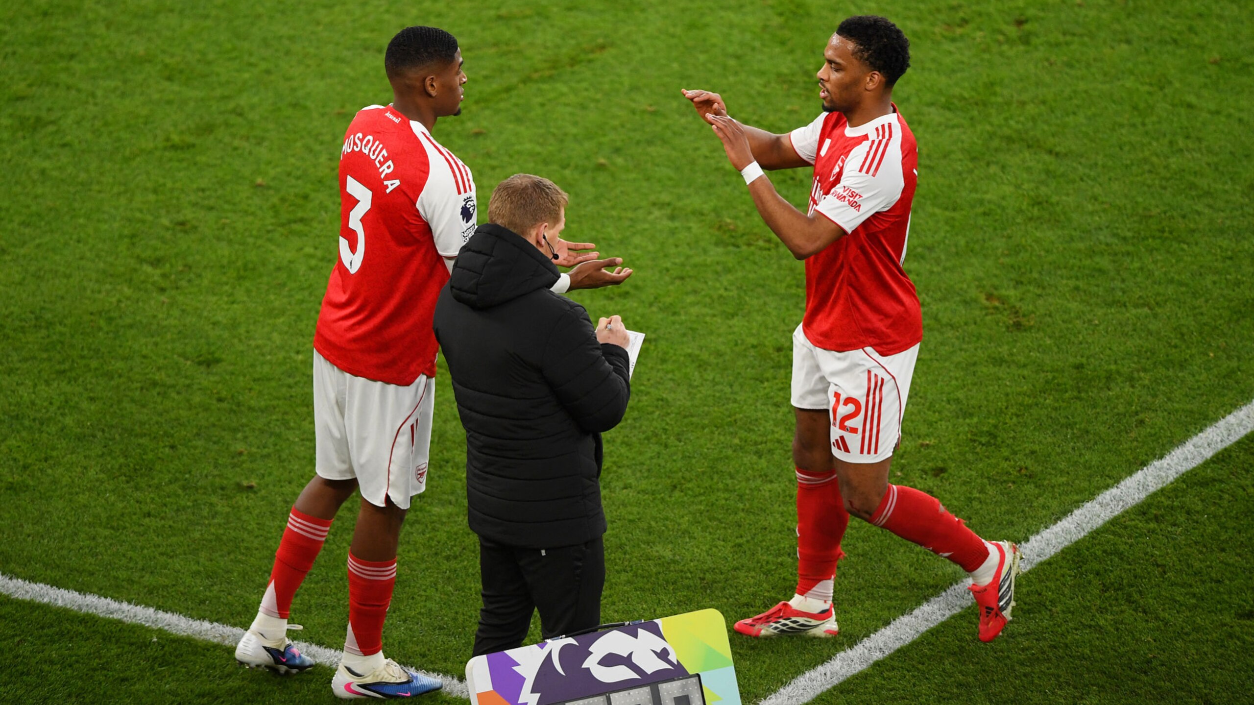 Timber Injured vs. Everton Timber Injured vs. Everton