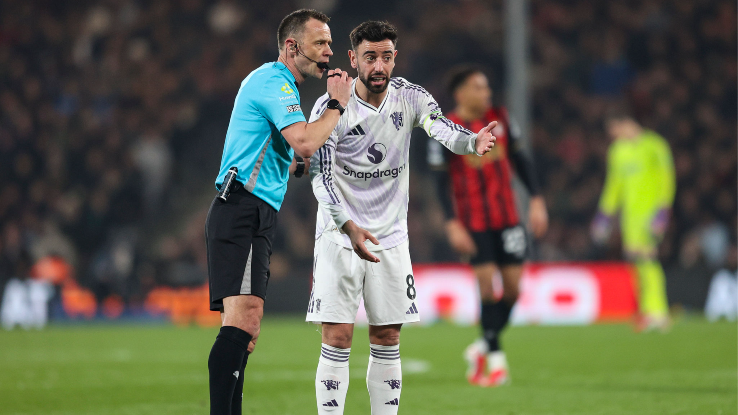 Man Utd to File Complaint 😠 Man Utd to File Complaint 😠