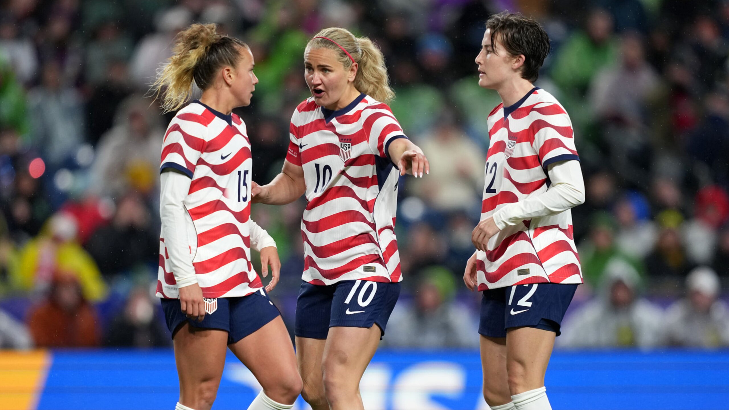 USWNT Win Streak Snapped in 1-0 Loss