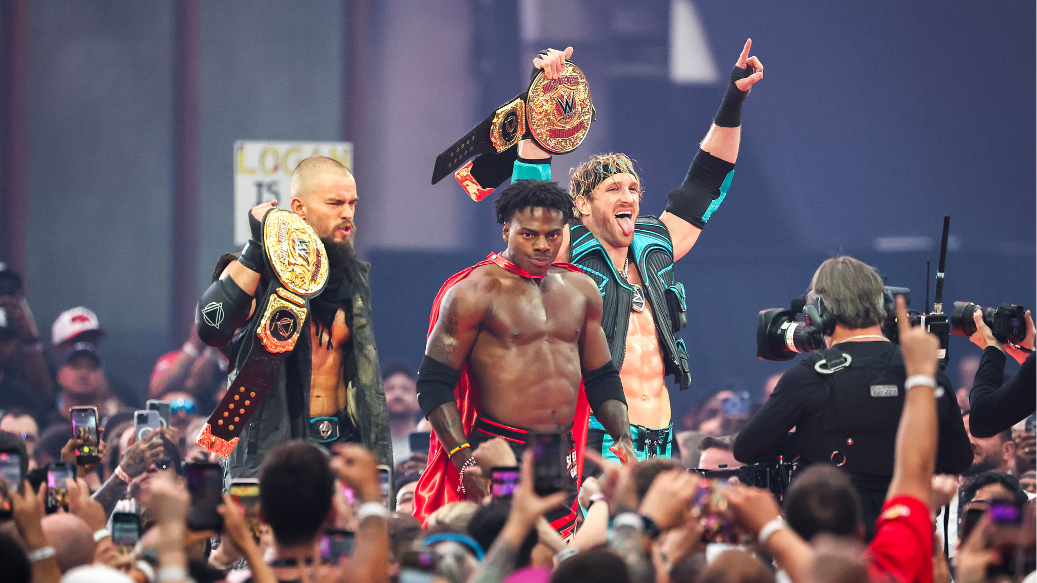 Speed DESTROYS Logan Paul 😱