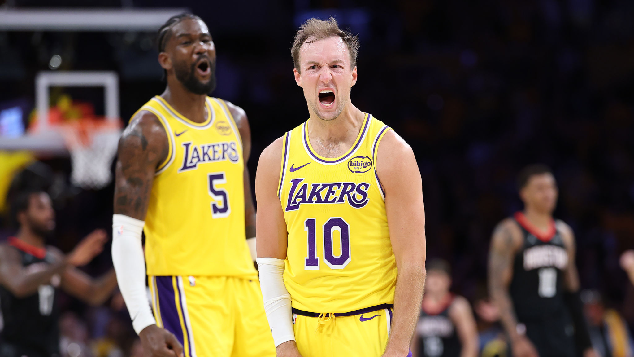 Luke Kennard plays hero for Lakers in massive Game 1 win