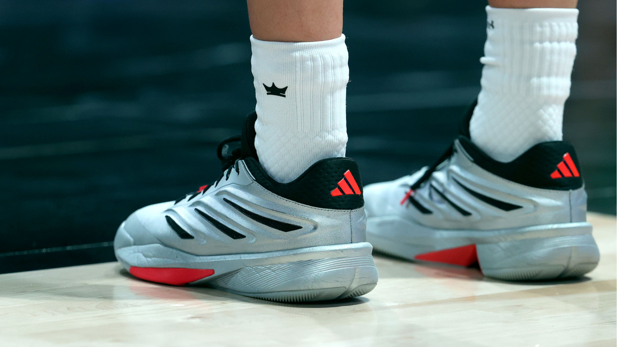 Kelsey Plum Leaves Under Armour ❌