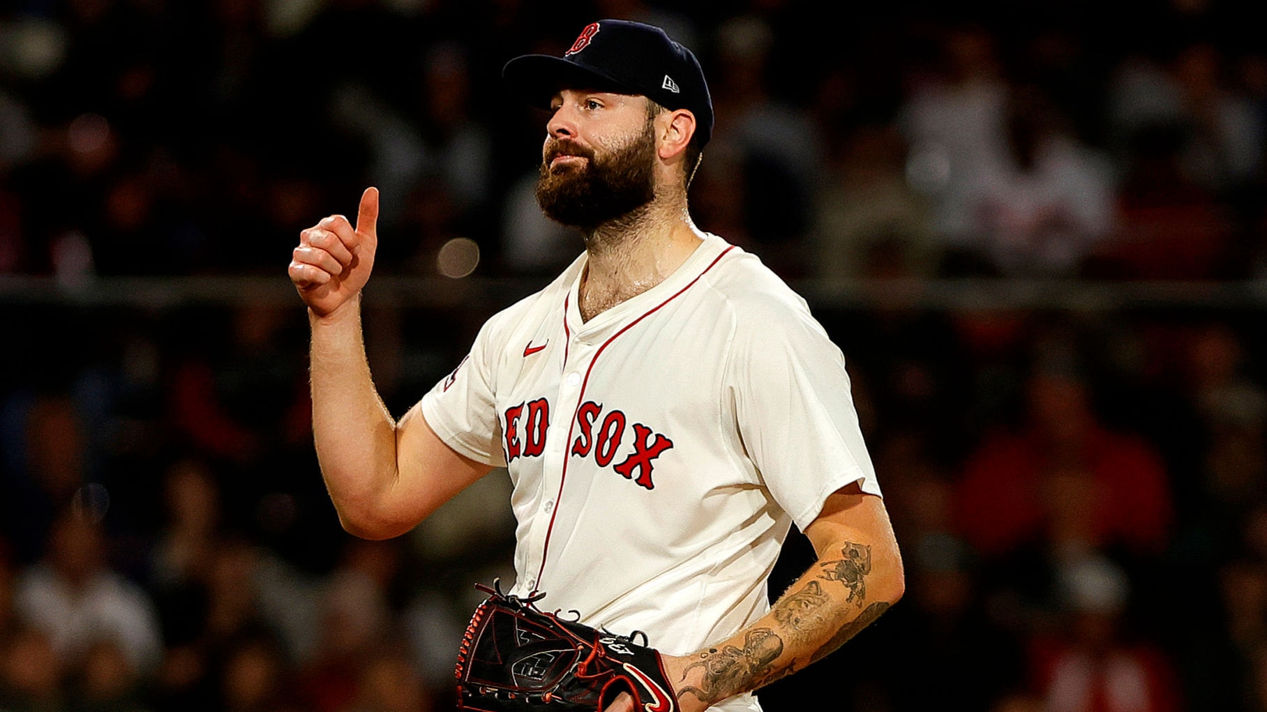 Padres Sign Former Red Sox SP