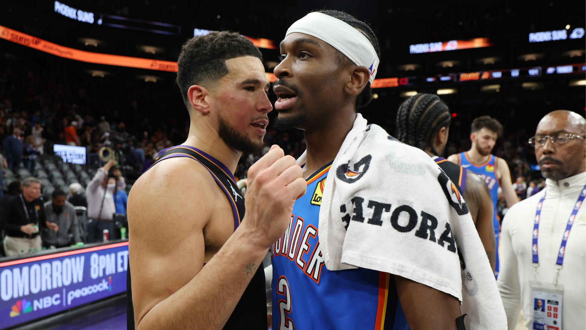 Booker Hypes MVP Shai ✊