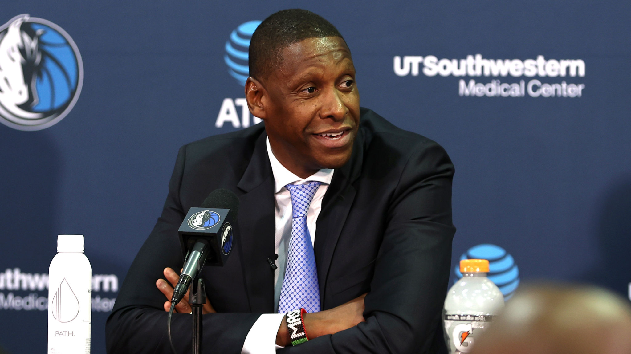 Dallas Mavericks v Phoenix Suns Dallas Mavericks v Phoenix Suns