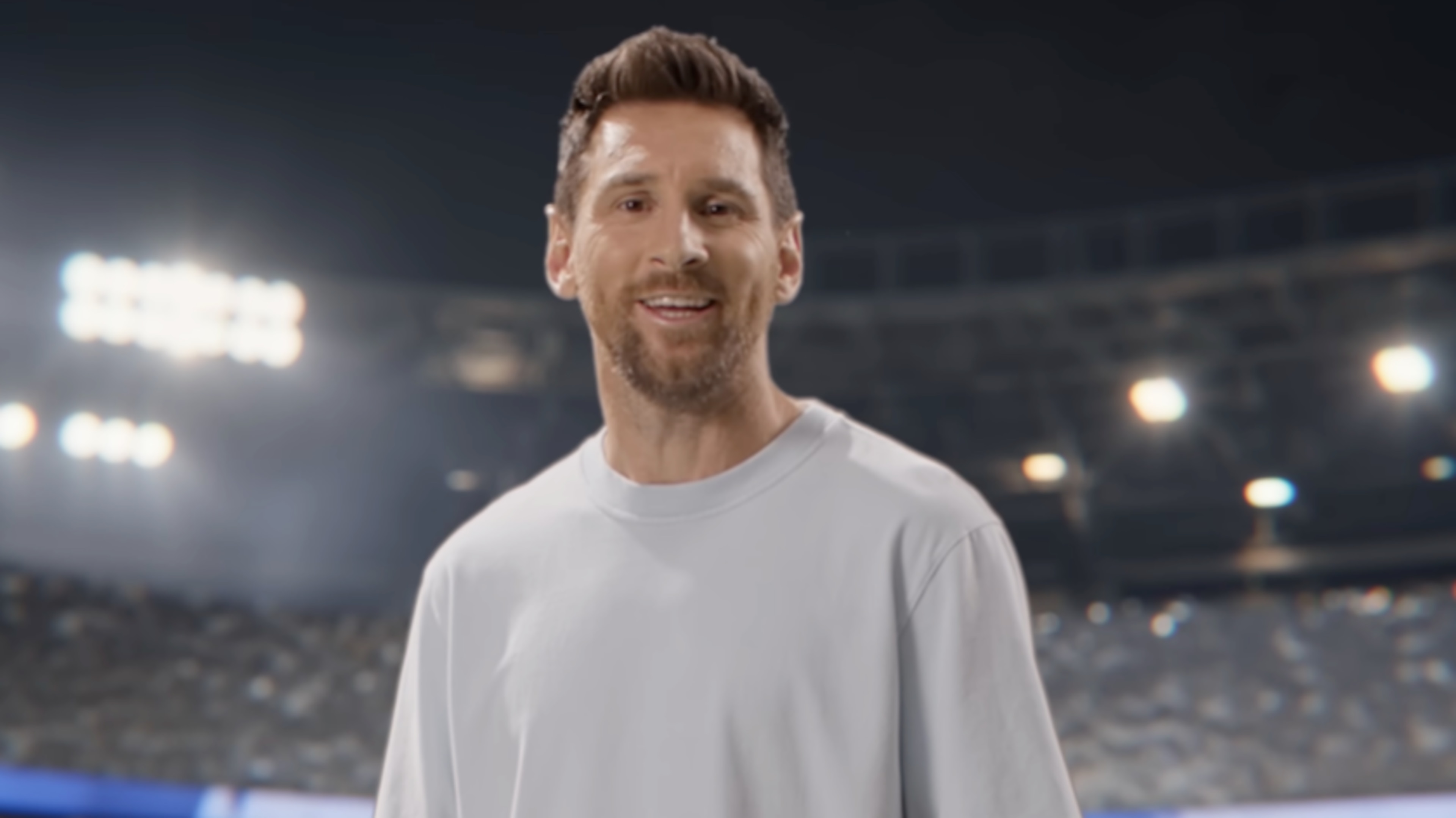 Messi Stars in Shakira Vid 🤩
