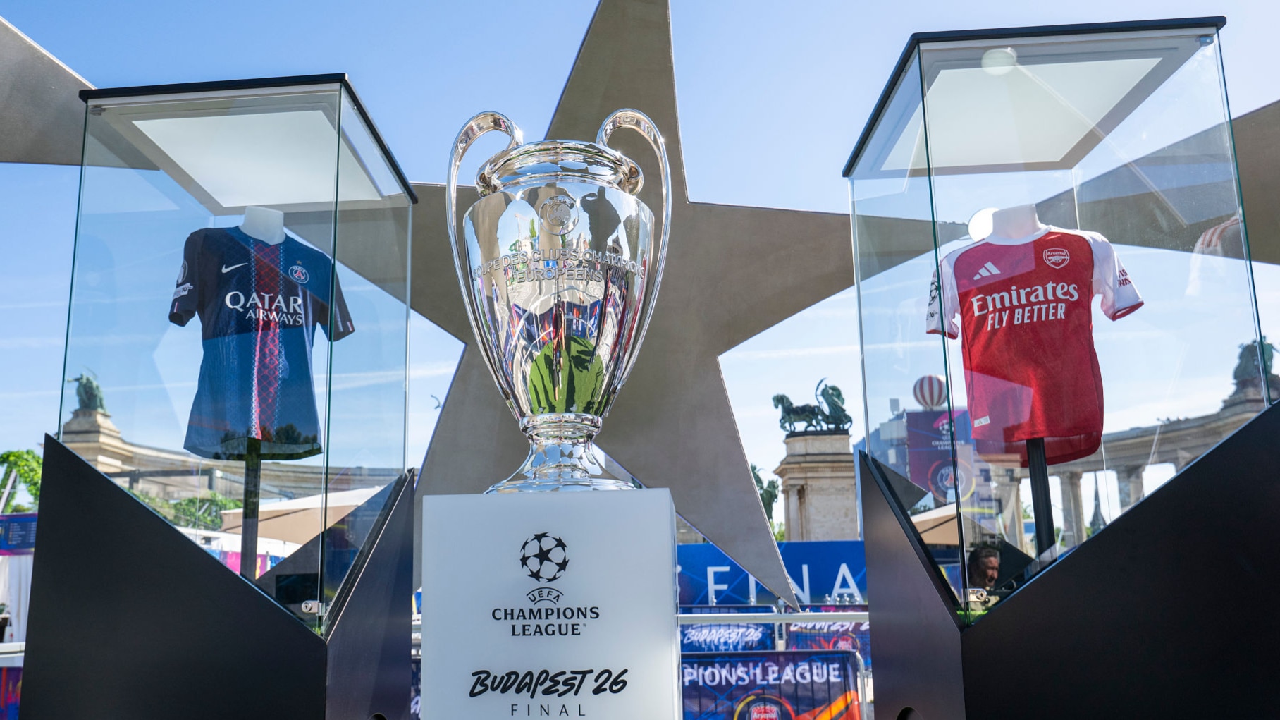 Paris Saint Germain v Arsenal - UEFA Champions League