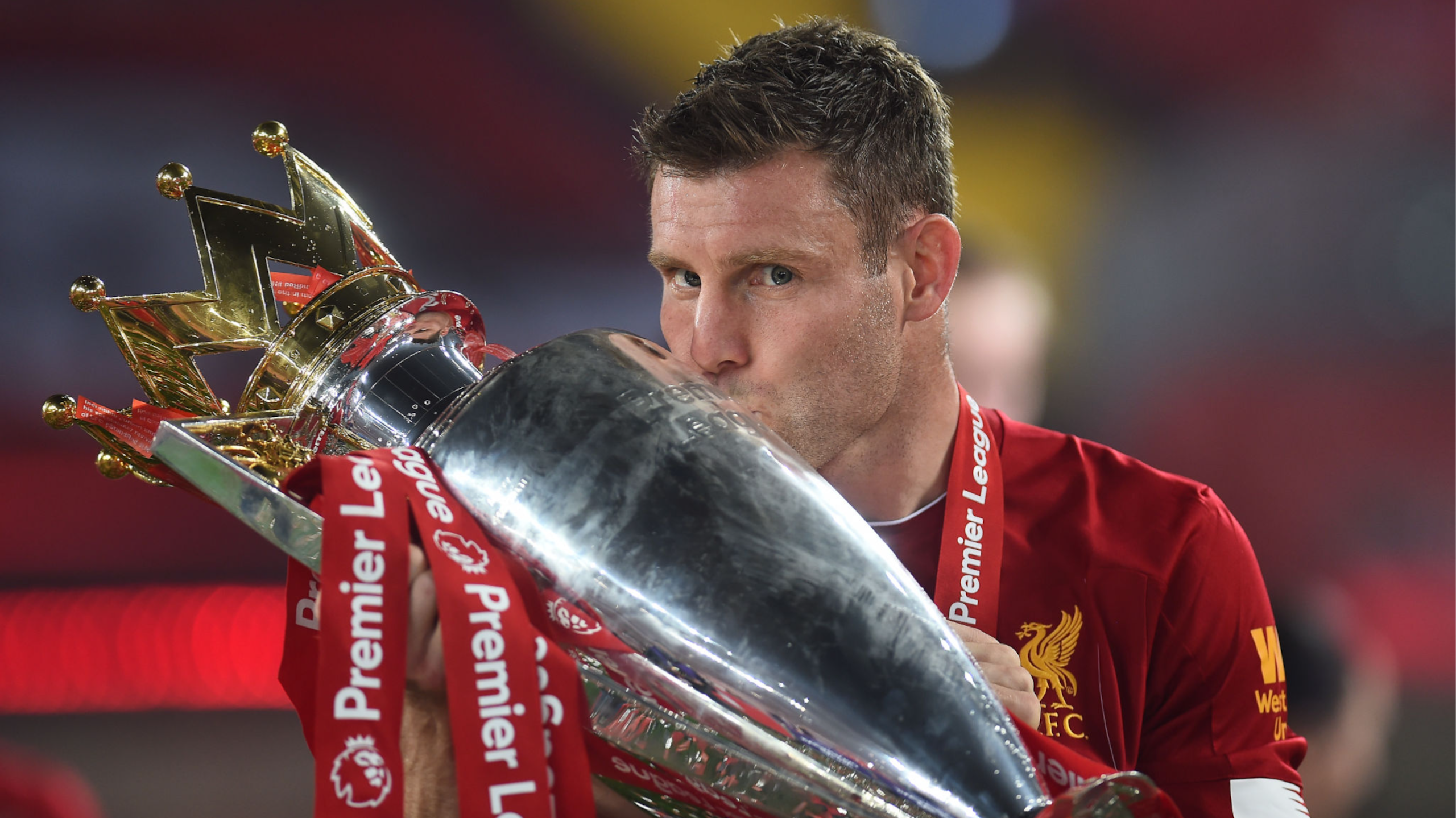 EPL Legend Milner Retires 👏