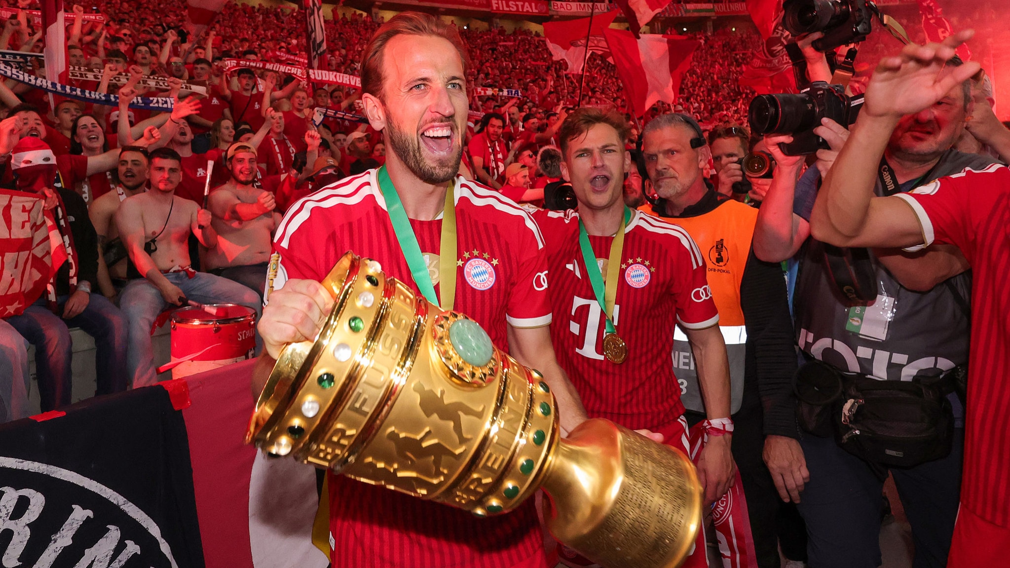 FBL-FRA-AWARD-2025-BALLON D'OR