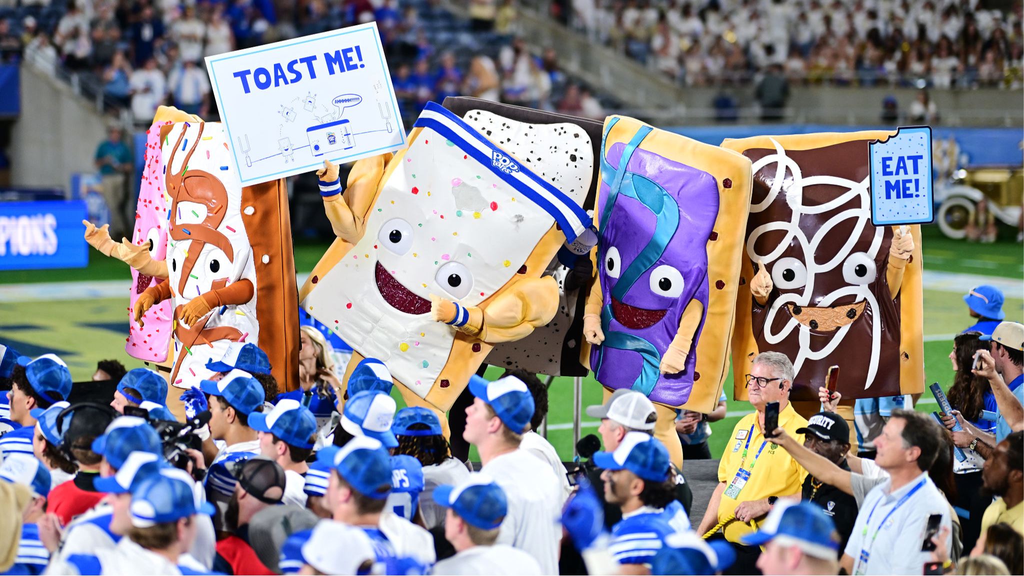 COLLEGE FOOTBALL: DEC 28 Pop-Tarts Bowl - NC State vs Kansas State