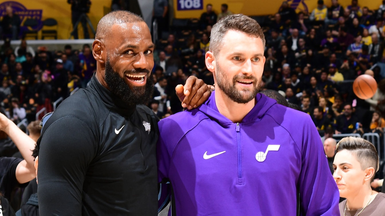 Oklahoma City Thunder v Los Angeles Lakers - Game Four