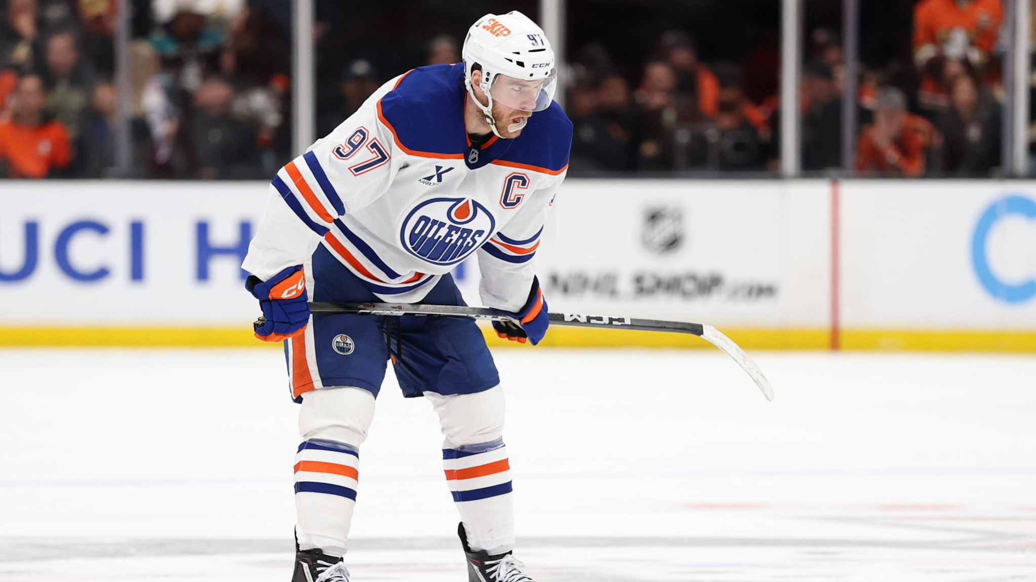 Toronto Maple Leafs v Edmonton Oilers