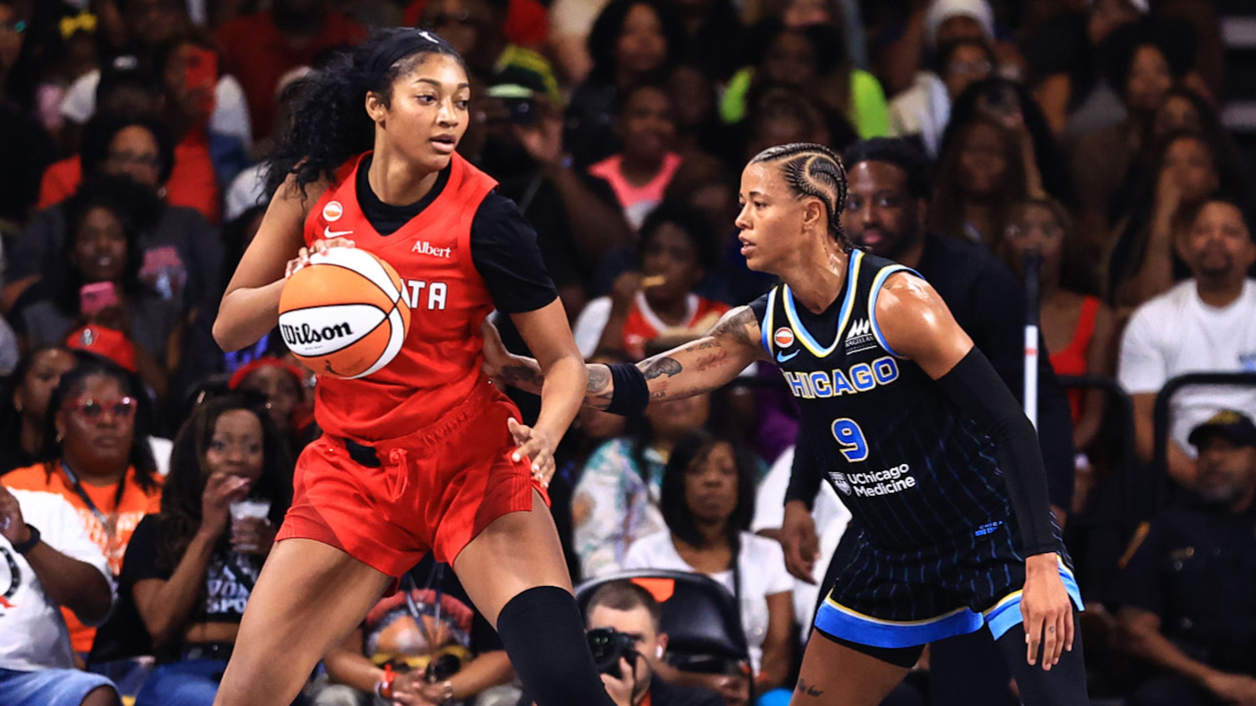 Chicago Sky v Atlanta Dream Chicago Sky v Atlanta Dream