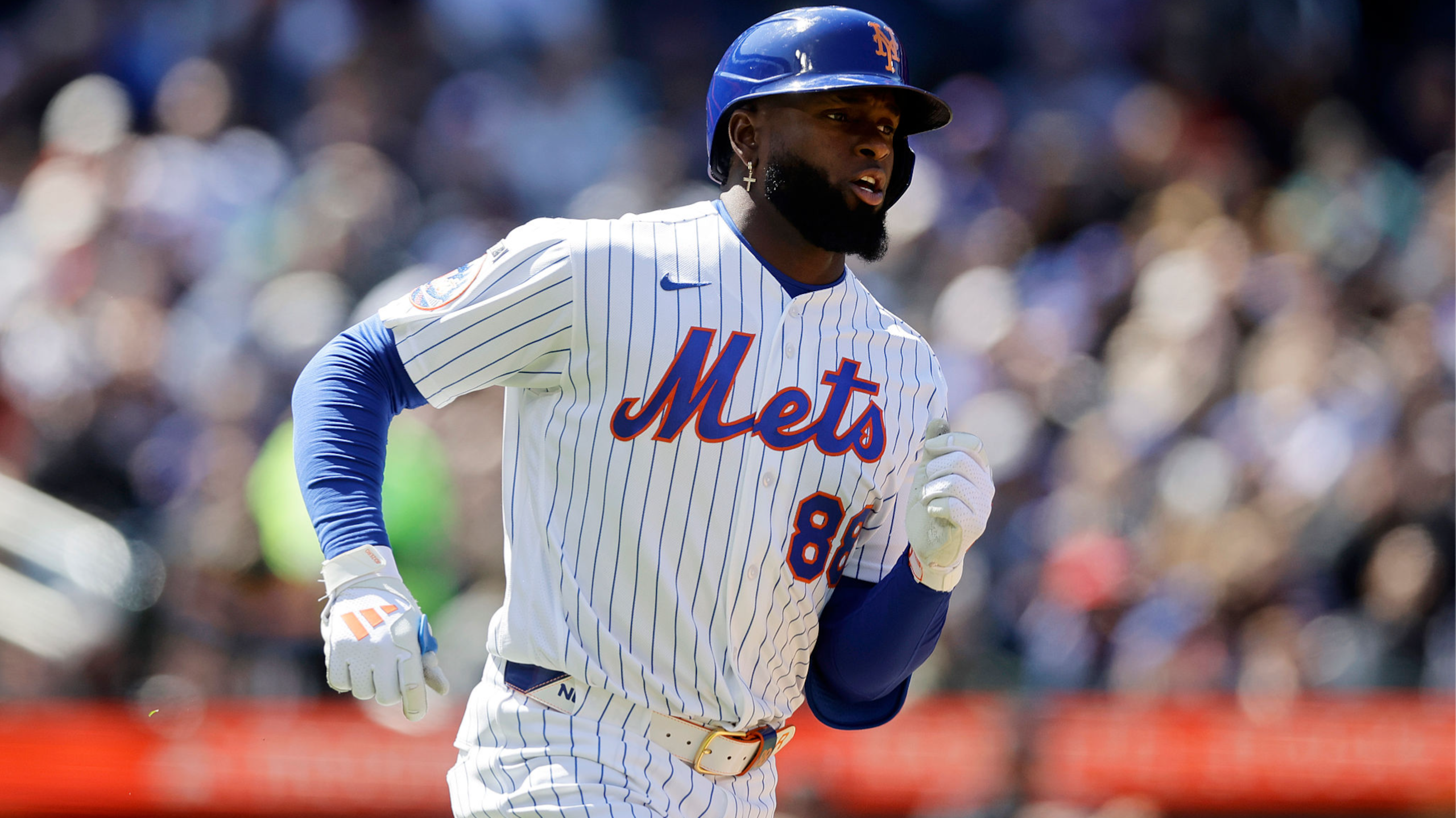 Luis Robert Jr. Activated
