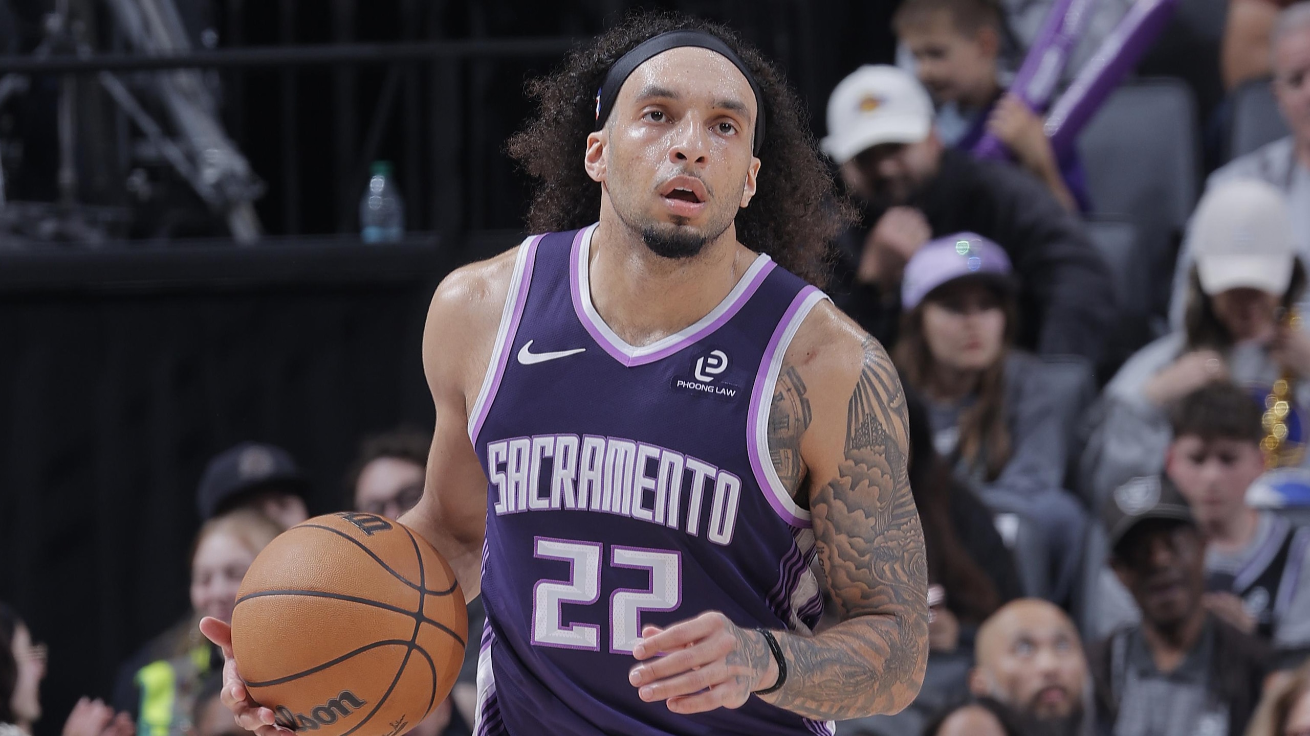 Golden State Warriors v Sacramento Kings