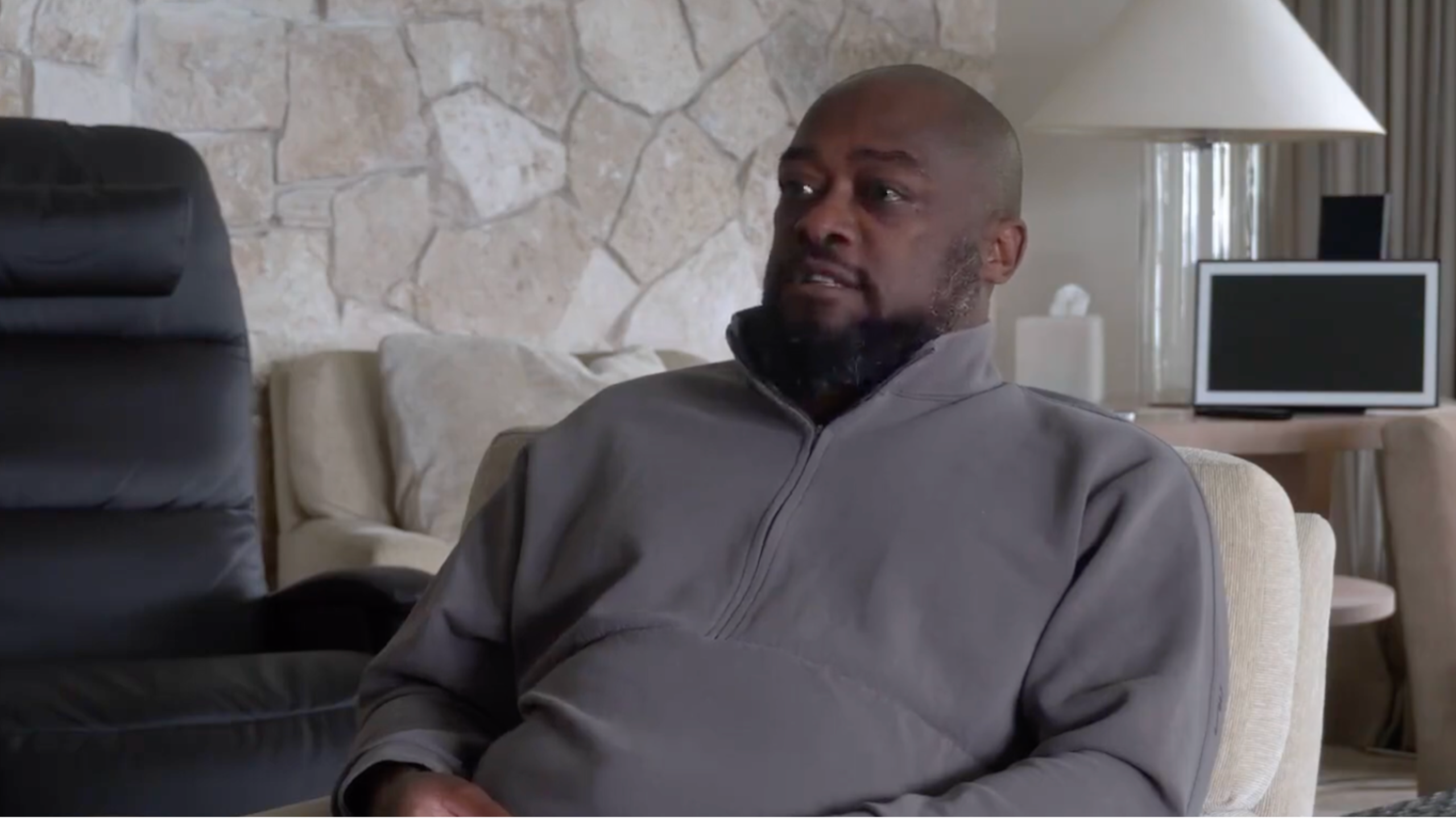Mike Tomlin Debuts Minecraft City 🏗️