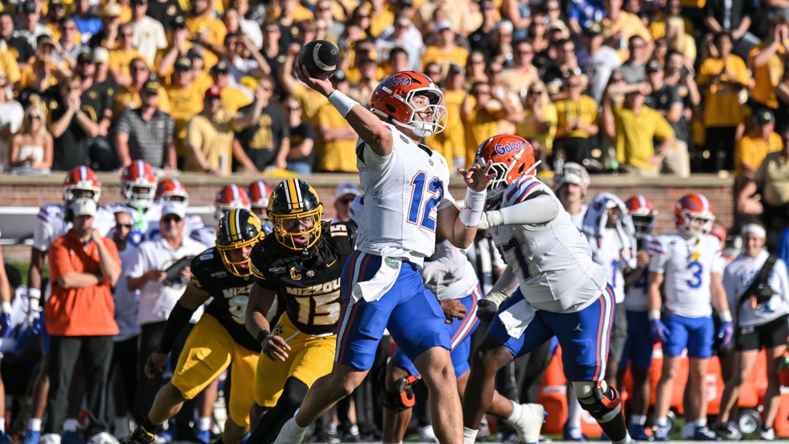 Report Card for Top 20 CFB QBs 📝